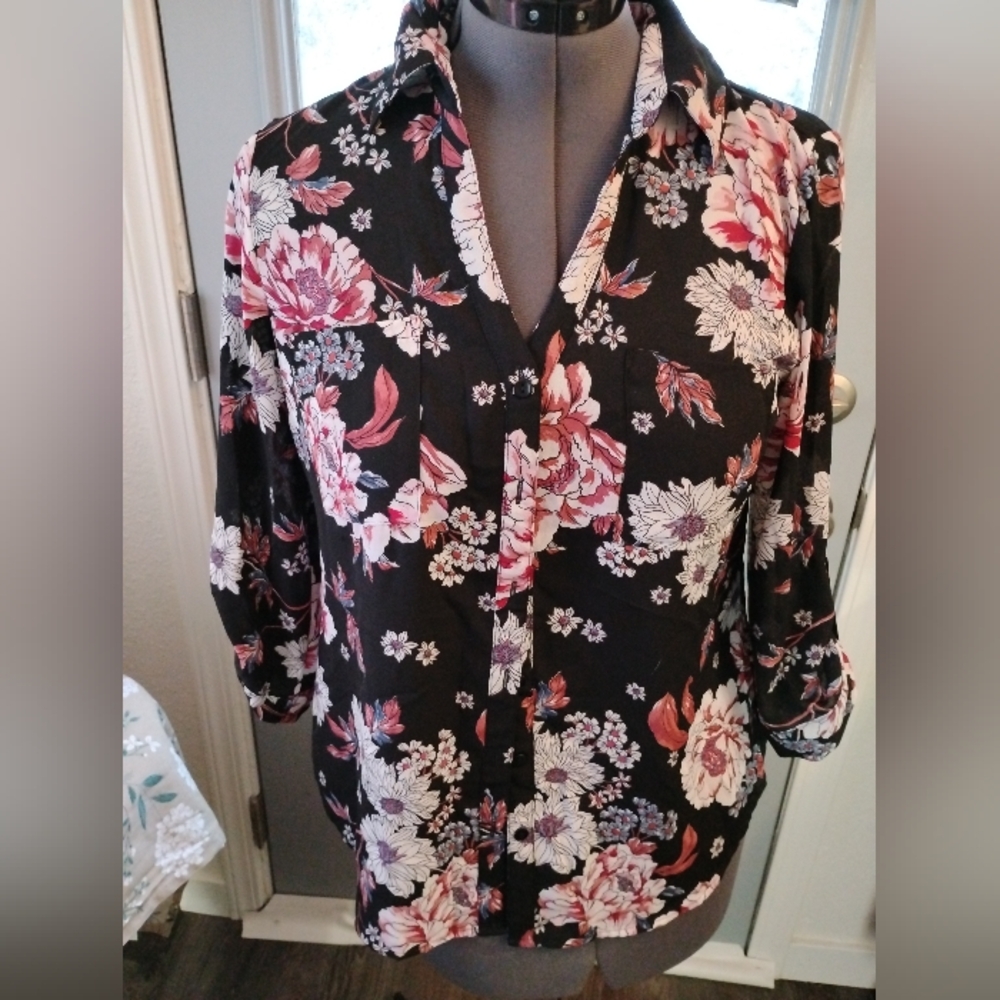 Elegant Floral Button-Down Shirt for Women
